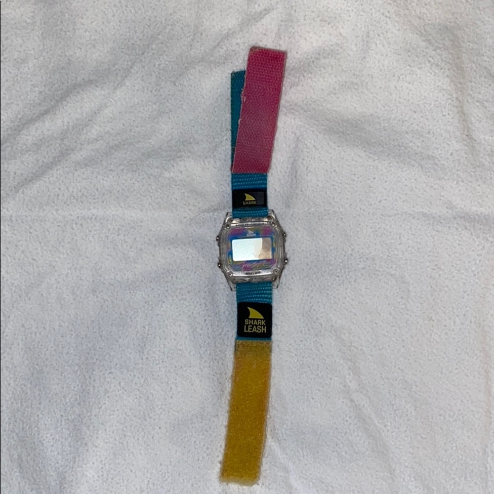 Shark Leash watch